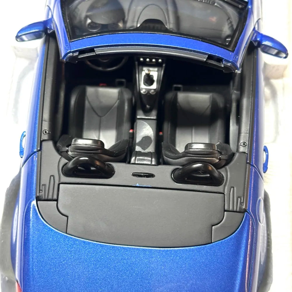 [Minichamps] 1:18 Mercedes-Benz 2004 SLK Class Blue Model Car Die-Cast
