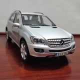 [Minichamps] 1:18 Mercedes-Benz 2005 ML-Class W164 Silver Model Car Die-Cast