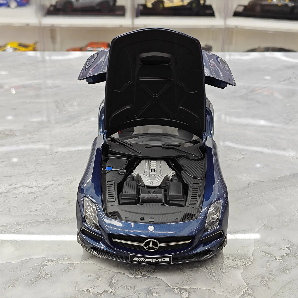 [Minichamps] 1:18 Mercedes-Benz 2010 SLS AMG Modello Mystic Blue Auto Pressofuso
