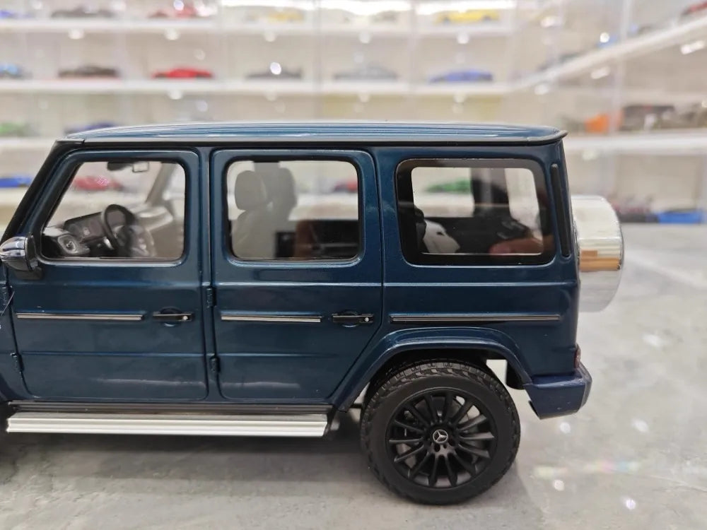 [Minichamps] 1:18 Mercedes-Benz 2020 G500 Blue Model Car Die-Cast