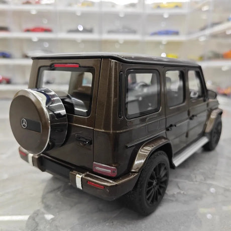 [Minichamps] 1:18 Mercedes-Benz 2020 G500 Brown Model Car Die-Cast