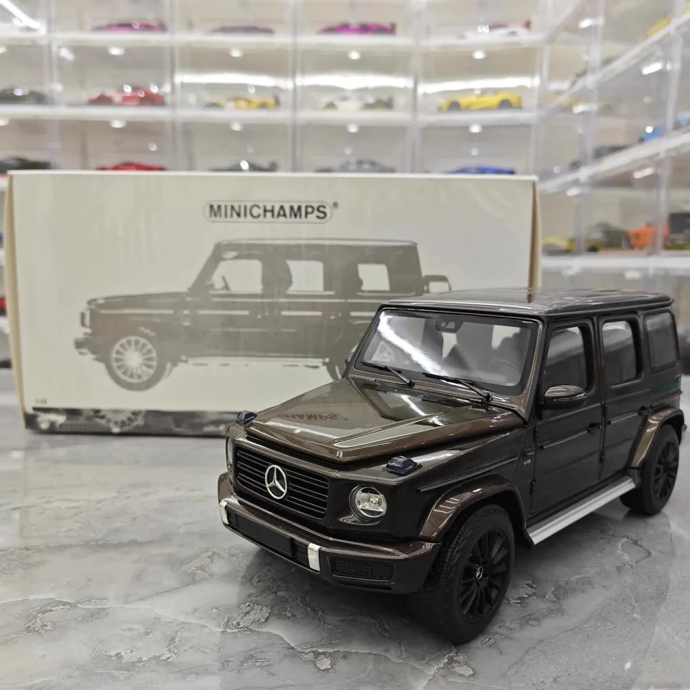 [Minichamps] 1:18 Mercedes-Benz 2020 G500 Brown Model Car Die-Cast