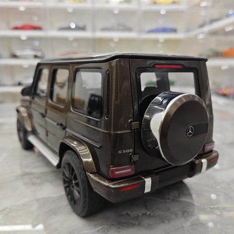 [Minichamps] 1:18 Mercedes-Benz 2020 G500 Brown Model Car Die-Cast