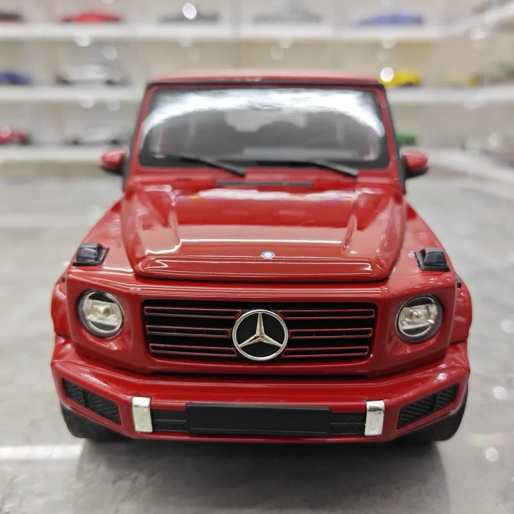 [Minichamps] 1:18 Mercedes-Benz 2020 G500 röd modellbil Die-Cast