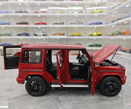 [Minichamps] 1:18 Mercedes-Benz 2020 G500 Red Model Car Die-Cast