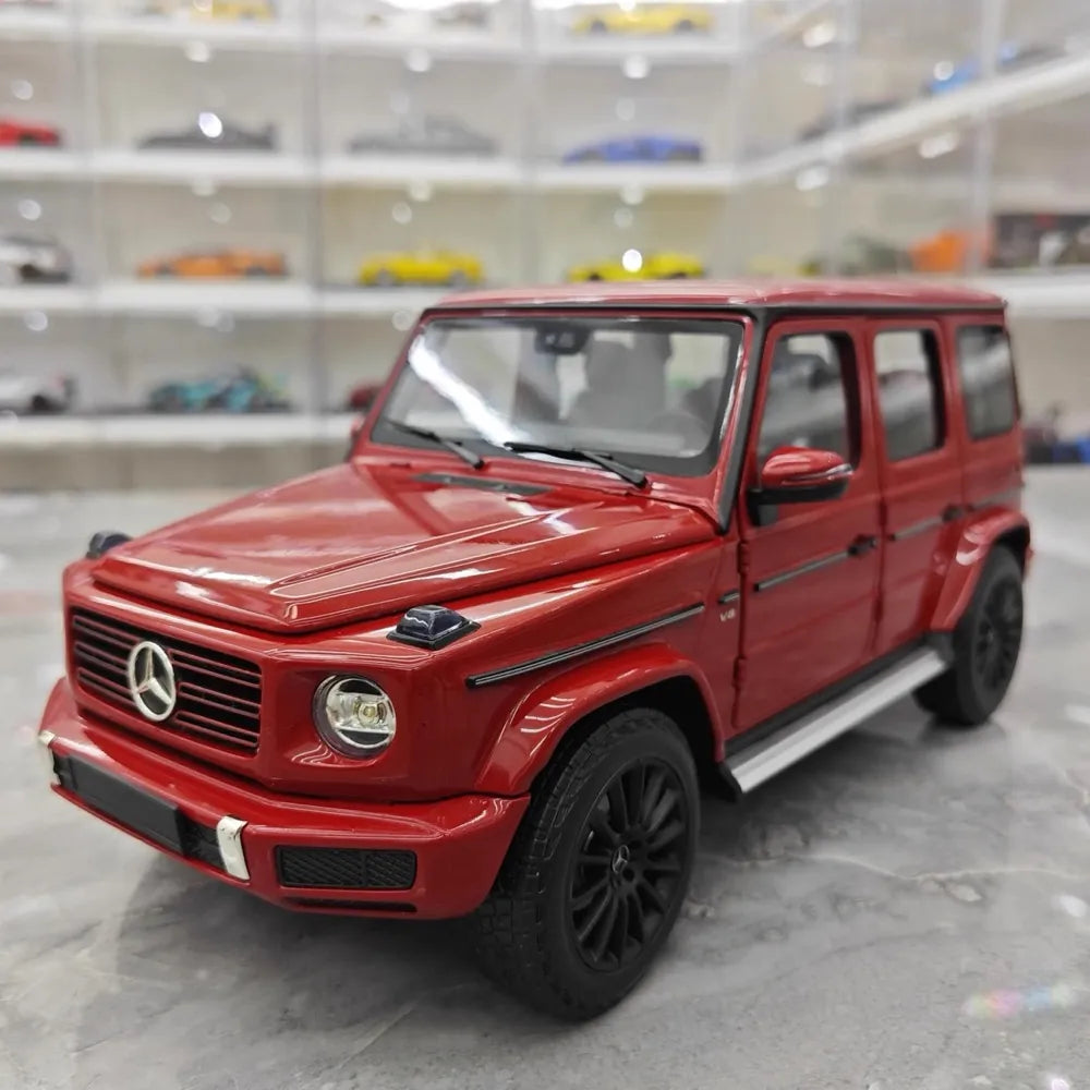 [Minichamps] 1:18 Mercedes-Benz 2020 G500 röd modellbil Die-Cast