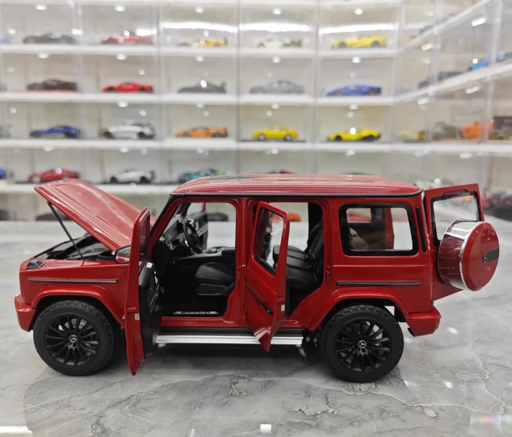 [Minichamps] 1:18 Mercedes-Benz 2020 G500 röd modellbil Die-Cast
