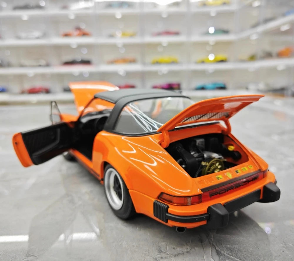 [Minichamps] 1:18 Porsche 1987 911 Carrera 3.2 Targa Orange Model Car Die-Cast