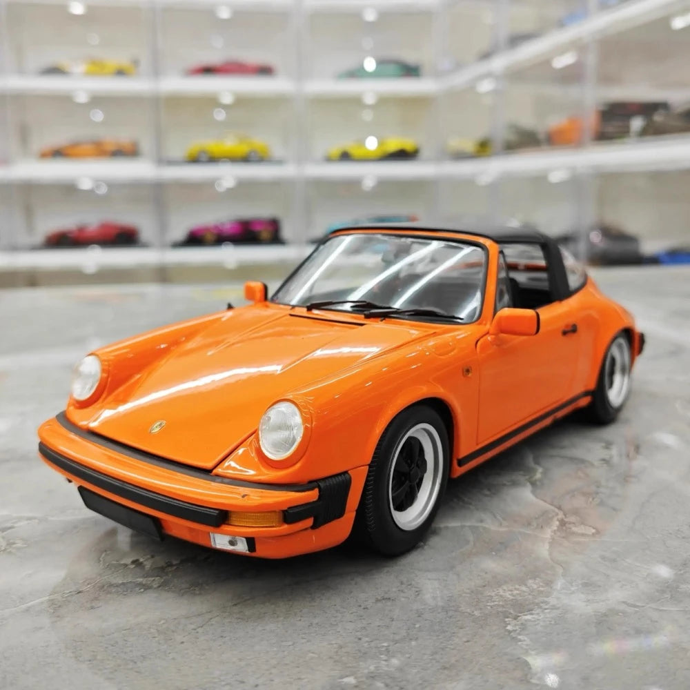 [Minichamps] 1:18 Porsche 1987 911 Carrera 3.2 Targa Orange Model Car Die-Cast