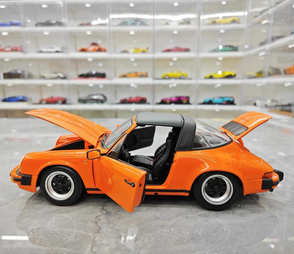 [Minichamps] 1:18 Porsche 1987 911 Carrera 3.2 Targa orange modellbil Die-Cast