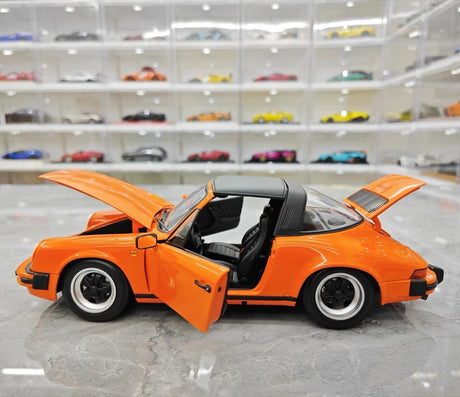 [Minichamps] 1:18 Porsche 1987 911 Carrera 3.2 Targa Orange Model Car Die-Cast