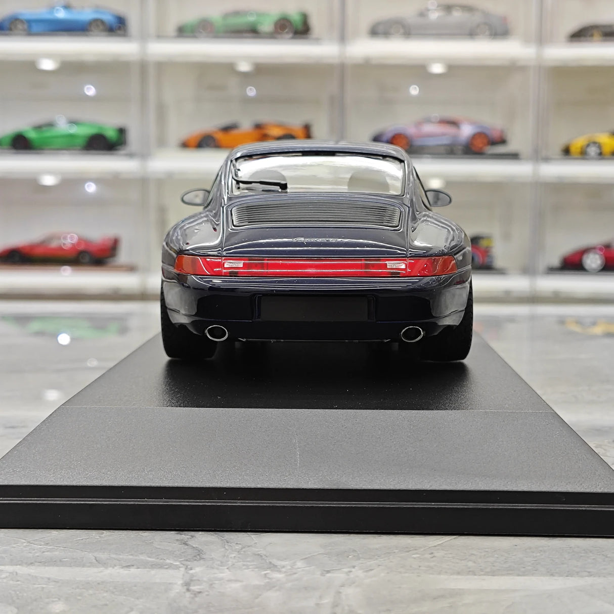Minichamps Porsche 1993 911 993 Coupe Metallic azul 1:18 – modelo de coleção em metal fundido
