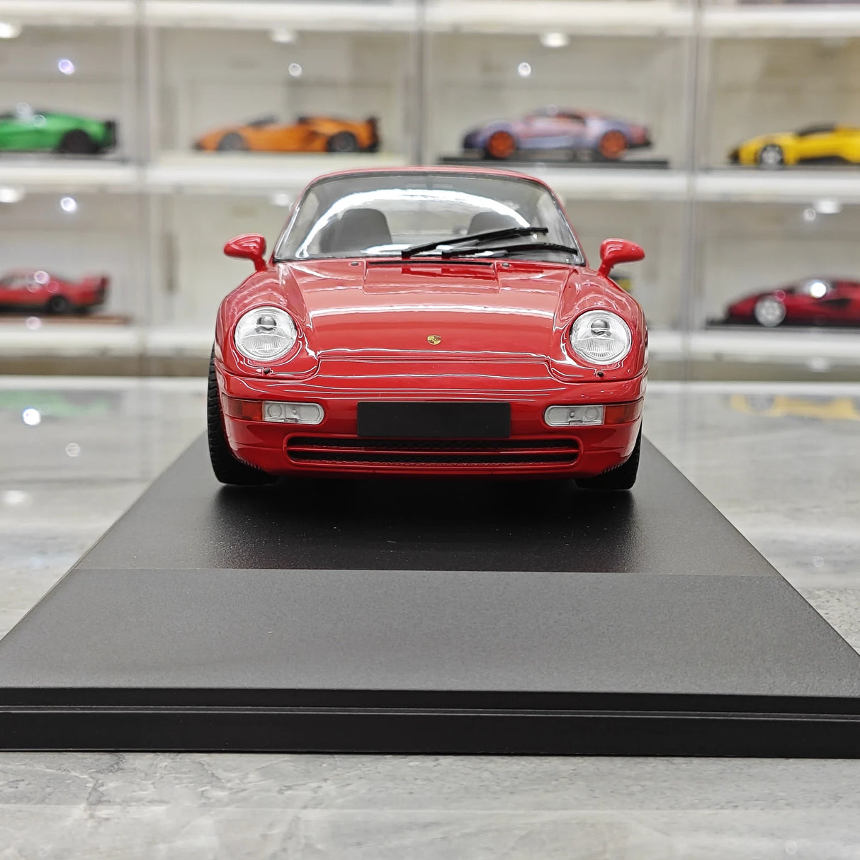 Minichamps Porsche 1993 911 993 Coupe vermelho 1:18 – modelo de coleção em metal fundido