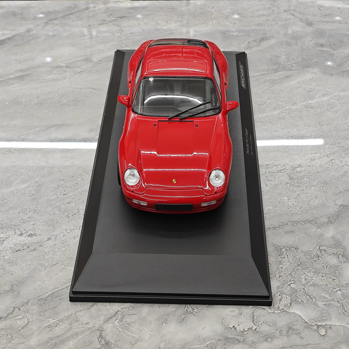 Minichamps Porsche 1993 911 993 Coupe vermelho 1:18 – modelo de coleção em metal fundido