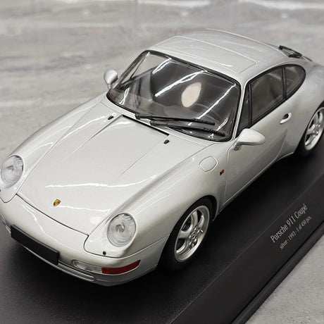 Minichamps Porsche 1993 911 993 Coupe prateado 1:18 – modelo de coleção em metal fundido