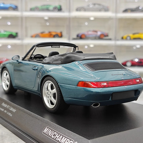 Minichamps Porsche 1994 911 993 Cabriolet Green Metallic 1:18 – Modelo de Metal Fundido Colecionável