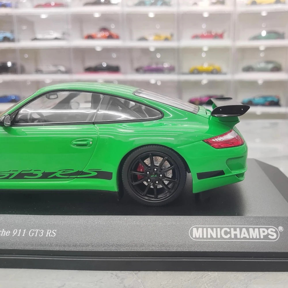 [Minichamps] 1:18 Porsche 2009 911 GT3 RS 997.2 Green Model Car Resin
