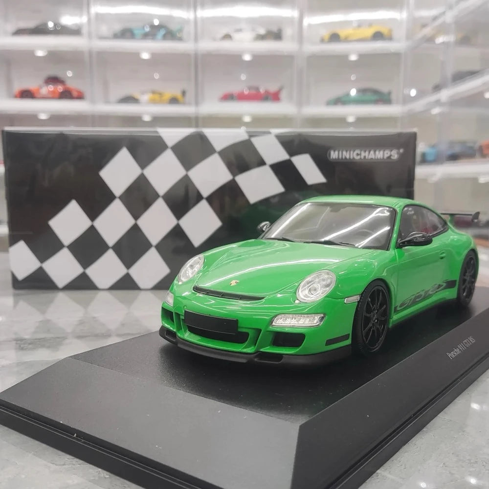 [Minichamps] 1:18 Porsche 2009 911 GT3 RS 997.2 Green Model Car Resin