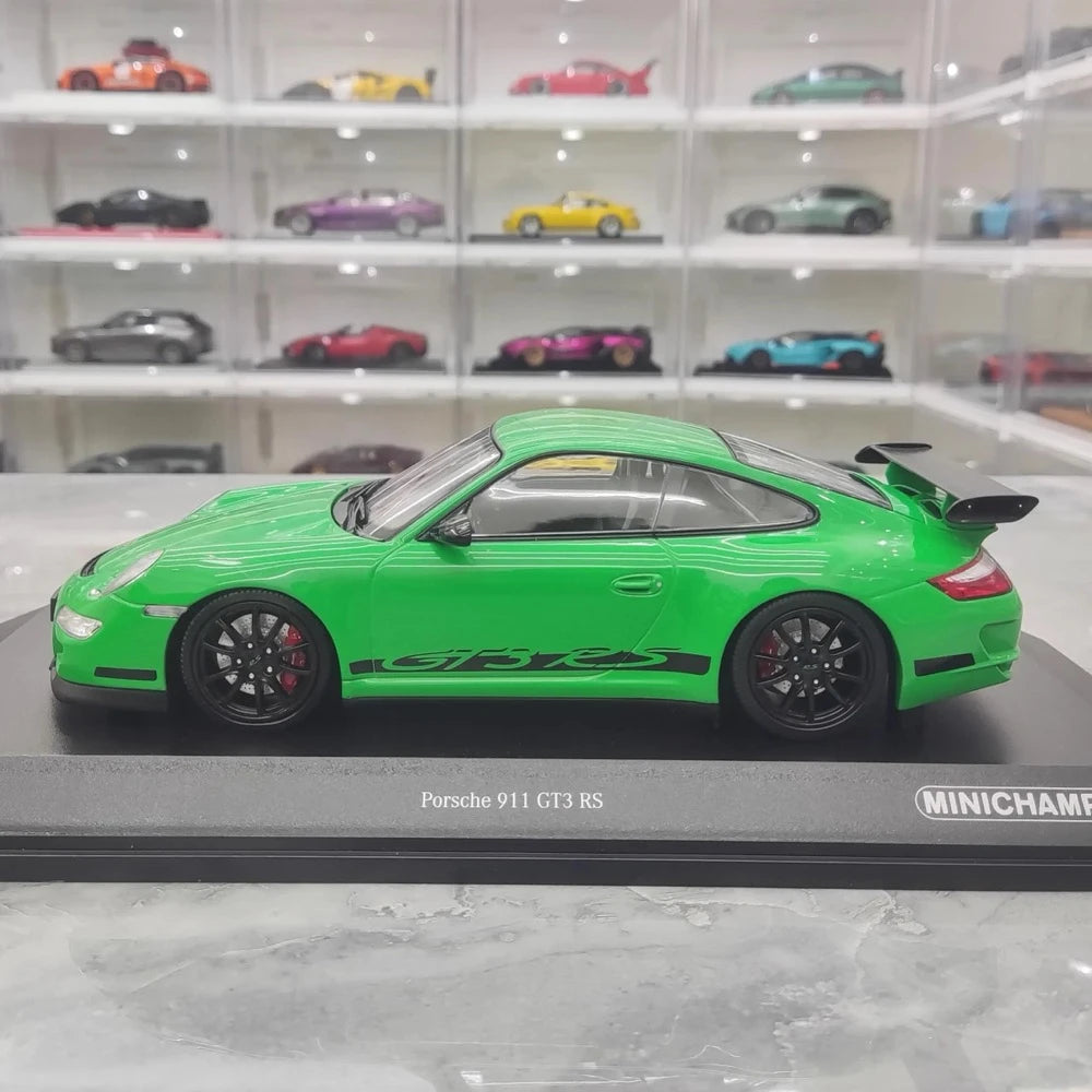 [Minichamps] 1:18 Porsche 2009 911 GT3 RS 997.2 Green Model Car Resin