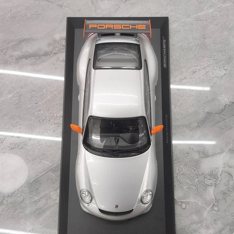 [Minichamps] 1:18 Porsche 2009 911 GT3 RS 997.2 Silver Model Car Resin