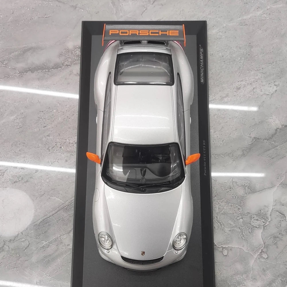 [Minichamps] 1:18 Porsche 2009 911 GT3 RS 997.2 Silver Model Car Resin