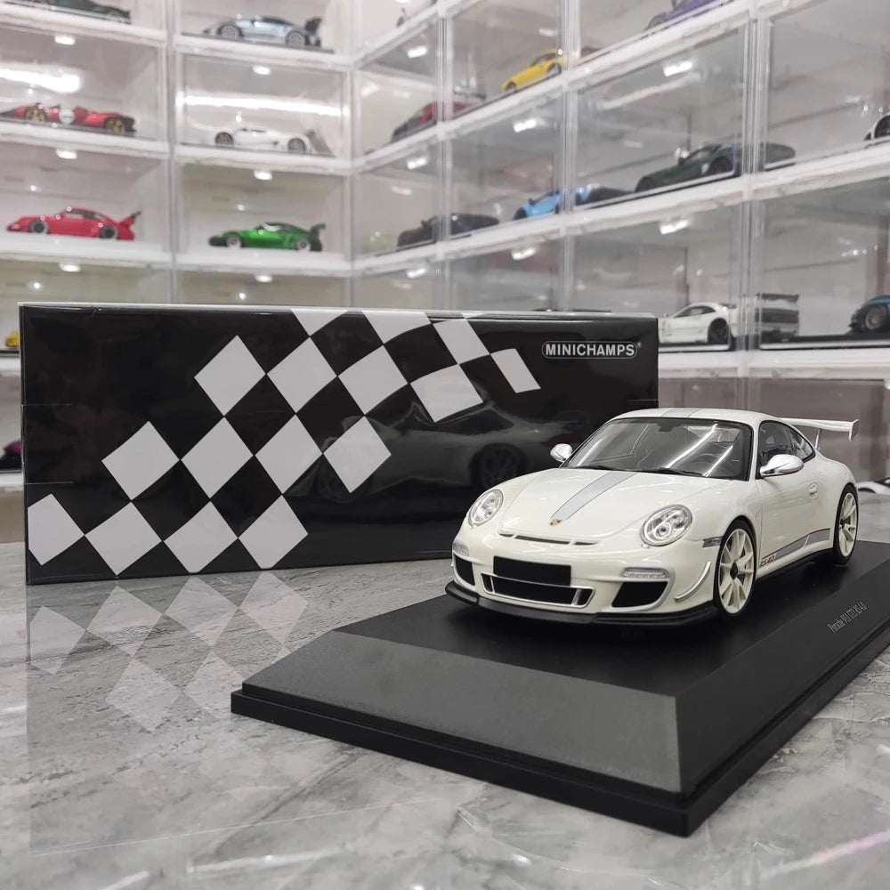 [Minichamps] 1:18 Porsche 2011 911 GT3 RS 4.0 White Model Car Resin