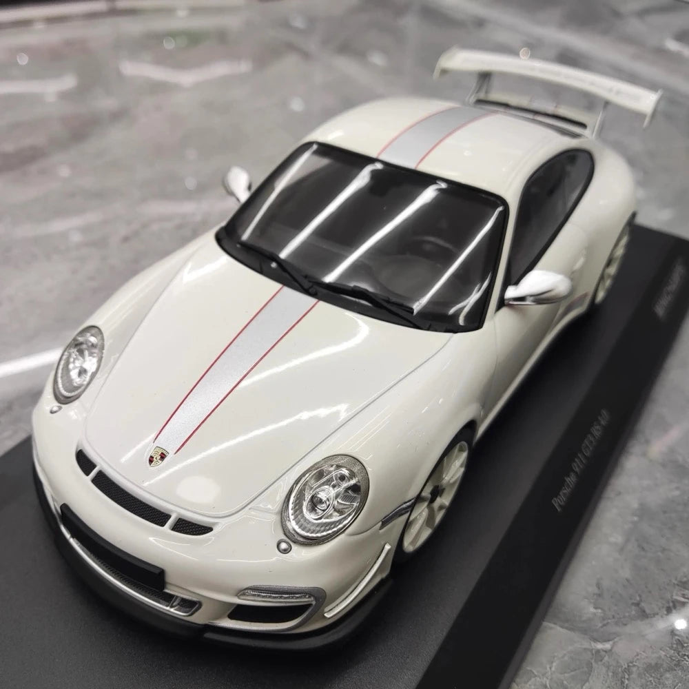 [Minichamps] 1:18 Porsche 2011 911 GT3 RS 4.0 White Model Car Resin