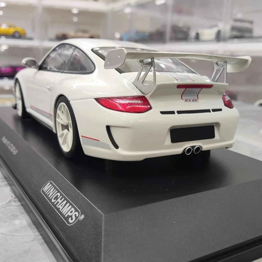 [Minichamps] 1:18 Porsche 2011 911 GT3 RS 4.0 White Model Car Resin
