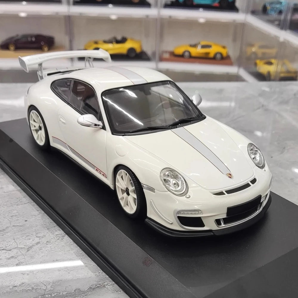 [Minichamps] 1:18 Porsche 2011 911 GT3 RS 4.0 White Model Car Resin