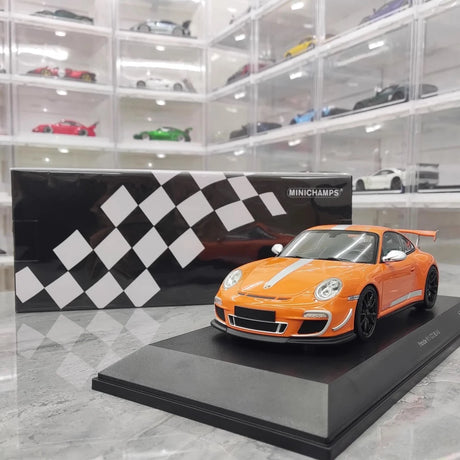 [Minichamps] 1:18 Porsche 2011 911 GT3 RS 4.0 Yellow Model Car Resin