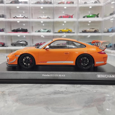 [Minichamps] 1:18 Porsche 2011 911 GT3 RS 4.0 Yellow Model Car Resin