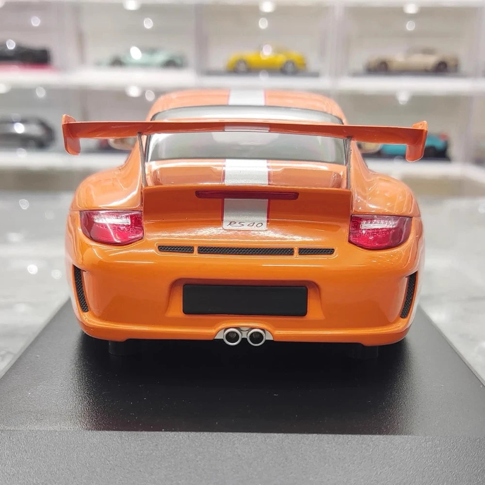 [Minichamps] 1:18 Porsche 2011 911 GT3 RS 4.0 Yellow Model Car Resin