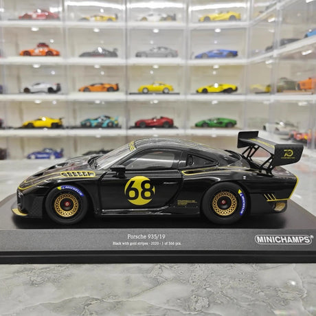 [Minichamps] 1:18 Porsche 2019 935/19 #68 Model Car Resin / Closed Body