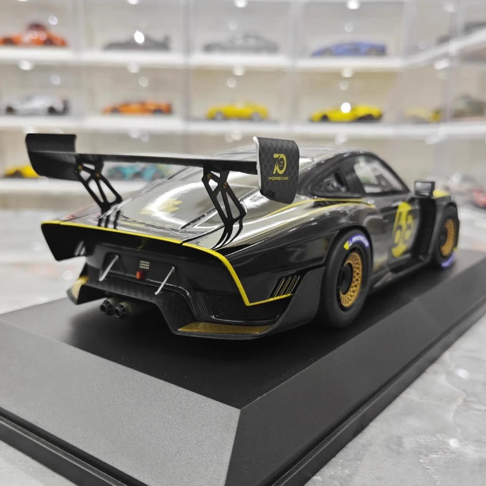 [Minichamps] 1:18 Porsche 2019 935/19 #68 Model Car Resin / Closed Body