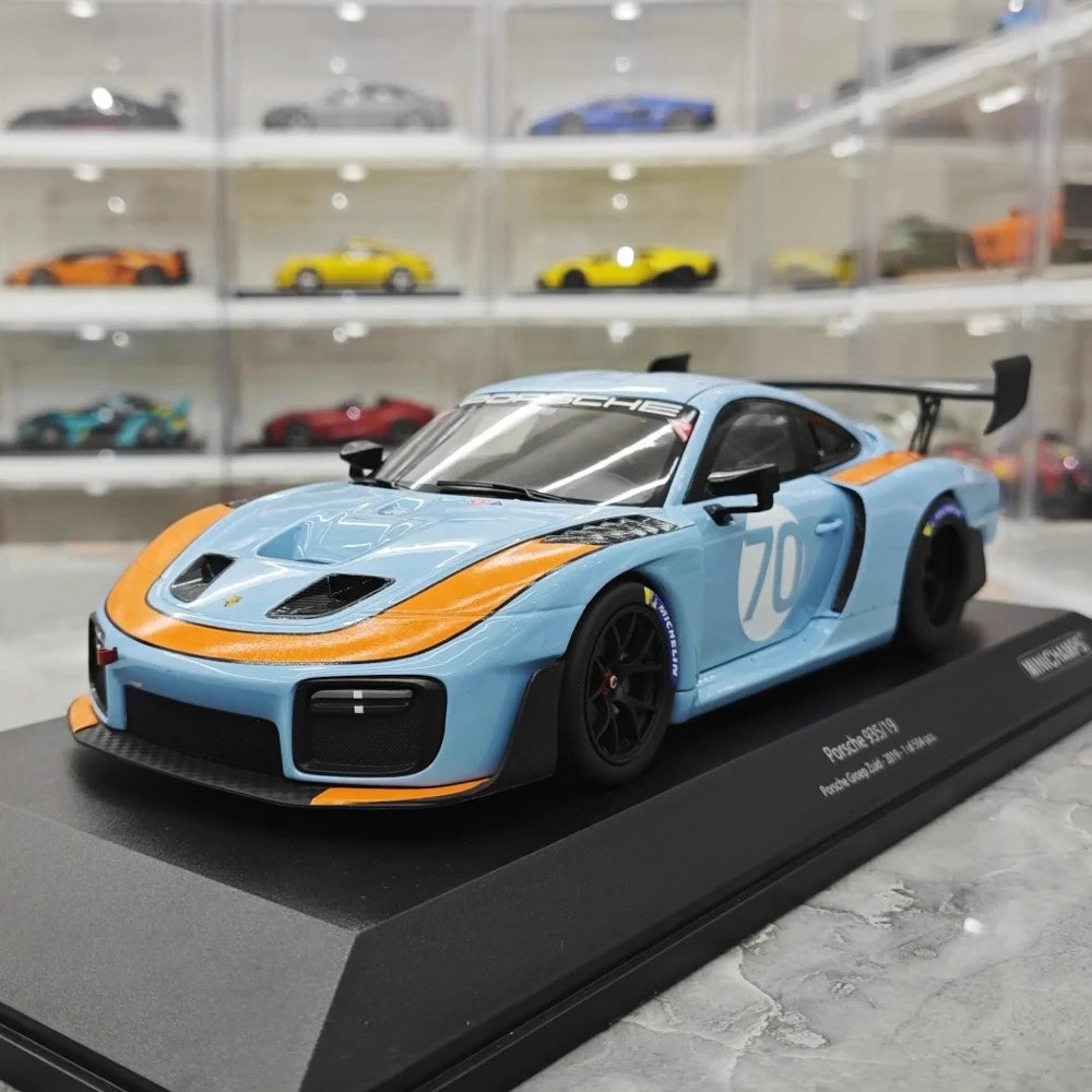 [Minichamps] 1:18 Porsche 2019 935/19 #70 Model Car Resin / Closed Body