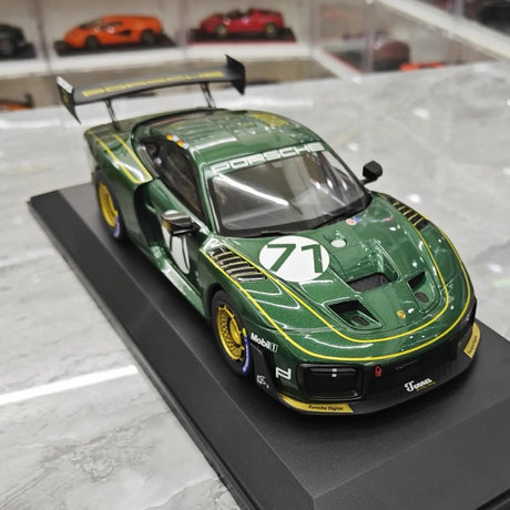 [Minichamps] 1:18 Porsche 2019 935/19 #71 Model Car Resin / Closed Body