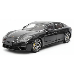 [Minichamps] 1:18 Porsche 2021 Panamera Turbo S Black Model Car Die-Cast