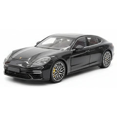 [Minichamps] 1:18 Porsche 2021 Panamera Turbo S Black Model Car Die-Cast