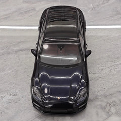 [Minichamps] 1:18 Porsche 2021 Panamera Turbo S Black Model Car Die-Cast
