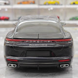 [Minichamps] 1:18 Porsche 2021 Panamera Turbo S Black Model Car Die-Cast