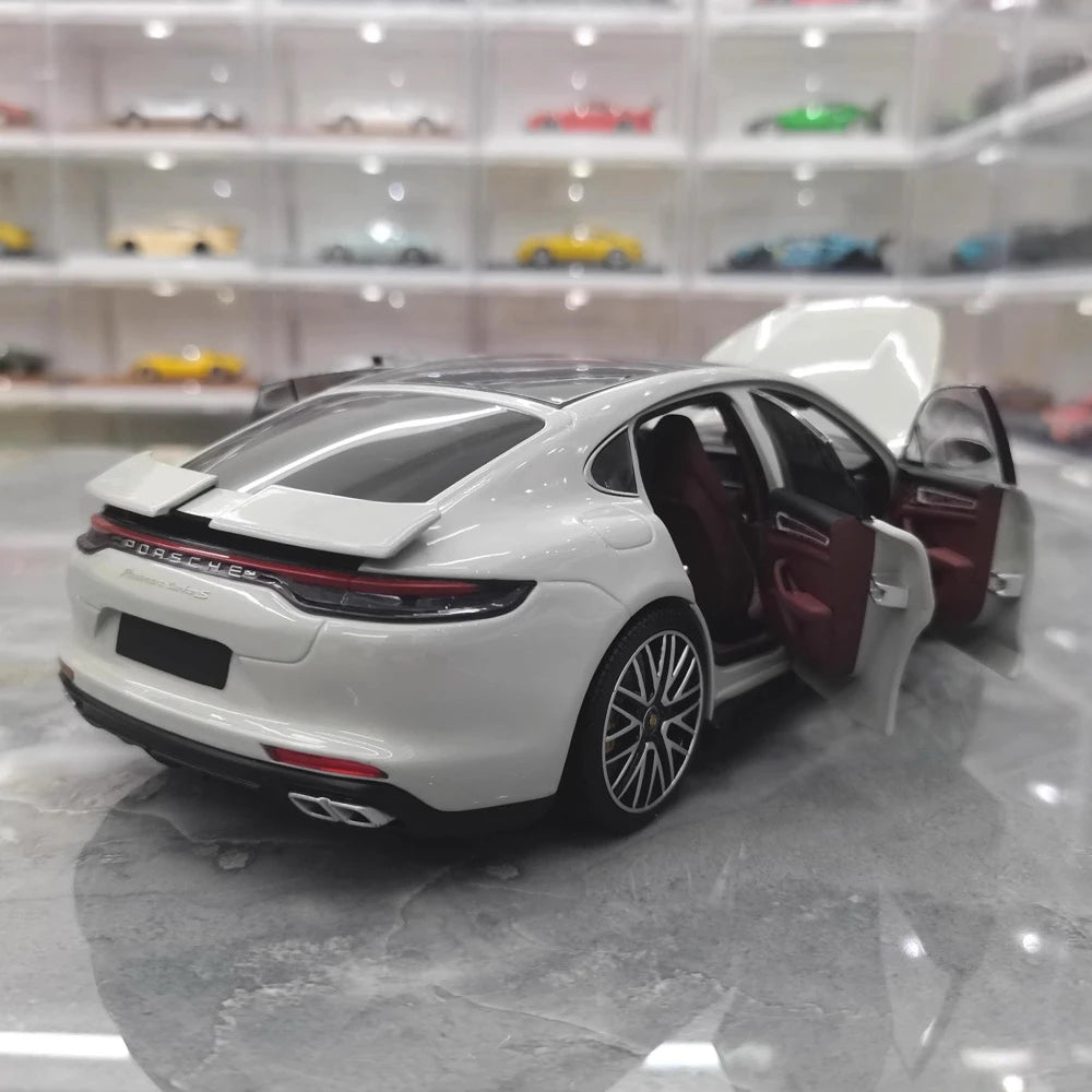 [Minichamps] 1:18 Porsche 2021 Panamera Turbo S Gray Model Car Die-Cast