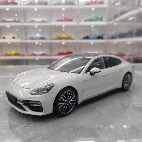 [Minichamps] 1:18 Porsche 2021 Panamera Turbo S Gray Model Car Die-Cast