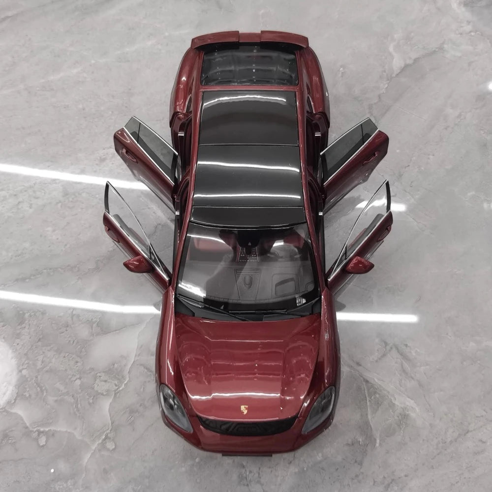 [Minichamps] 1:18 Porsche 2021 Panamera Turbo S Red Model Car Die-Cast