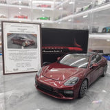 [Minichamps] 1:18 Porsche 2021 Panamera Turbo S rouge voiture miniature Die-Cast