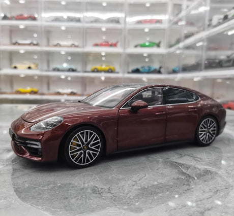 [Minichamps] 1:18 Porsche 2021 Panamera Turbo S Red Model Car Die-Cast