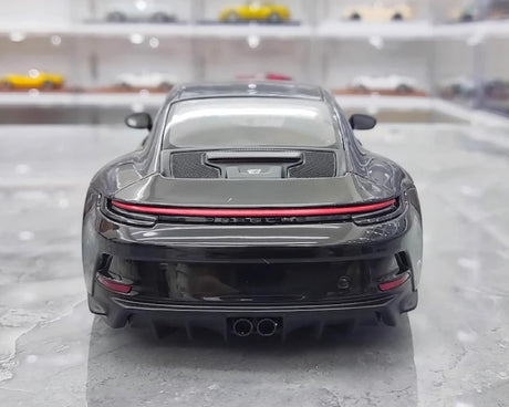 [Minichamps] 1:18 Porsche 2022 911 992 GT3 Black Model Car Resin