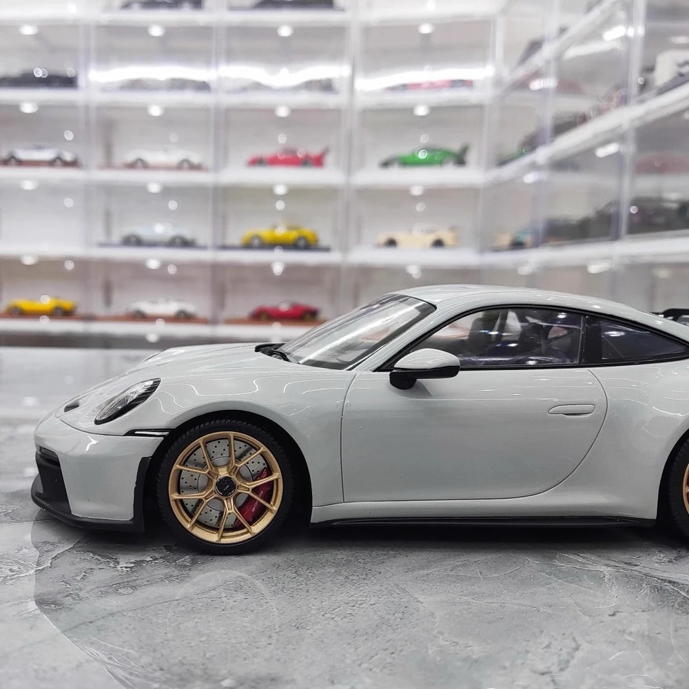 [Minichamps] 1:18 Porsche 2022 911 992 GT3 Gray Model Car Resin