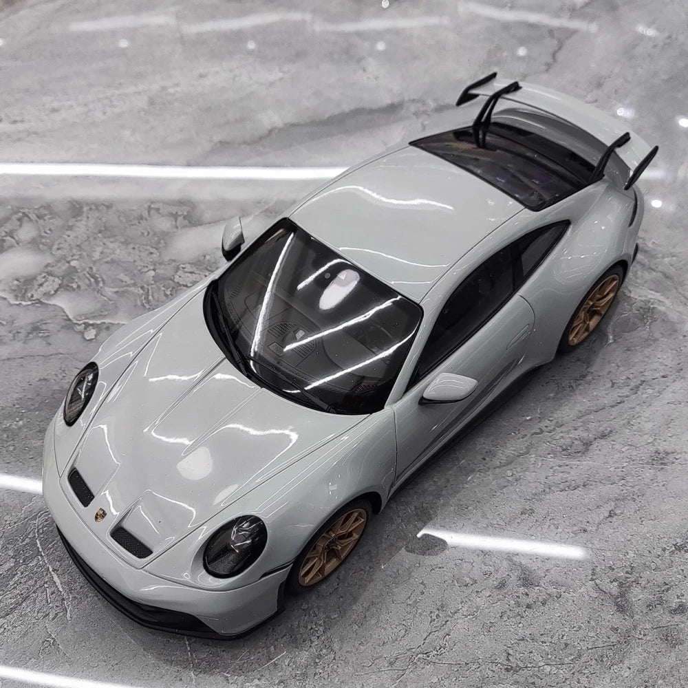 [Minichamps] 1:18 Porsche 2022 911 992 GT3 Gray Model Car Resin