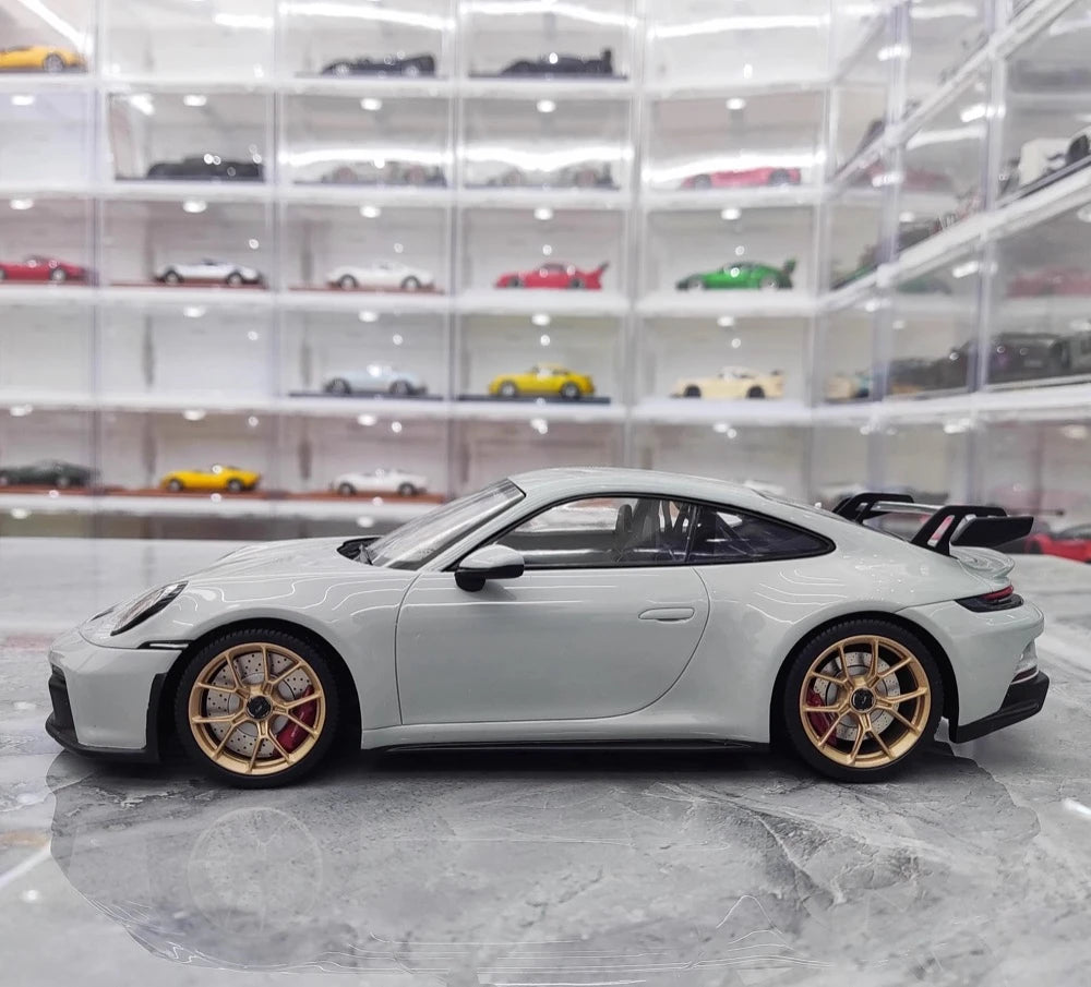 [Minichamps] 1:18 Porsche 2022 911 992 GT3 Gray Model Car Resin