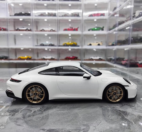 [Minichamps] 1:18 Porsche 2022 911 992 GT3 White Model Car Resin